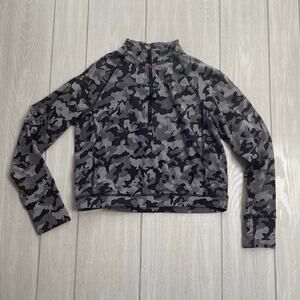 Spyder Active Gray & Black Camo Quarter Zip Long Sleeve Crop Top Size Medium